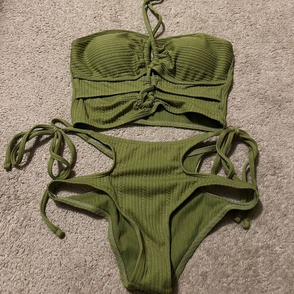 Shein Women's Green tankini set